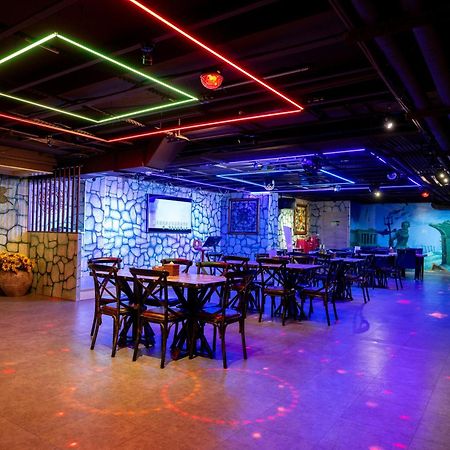 鱼池乡 经典大饭店范特奇堡酒店 外观 照片