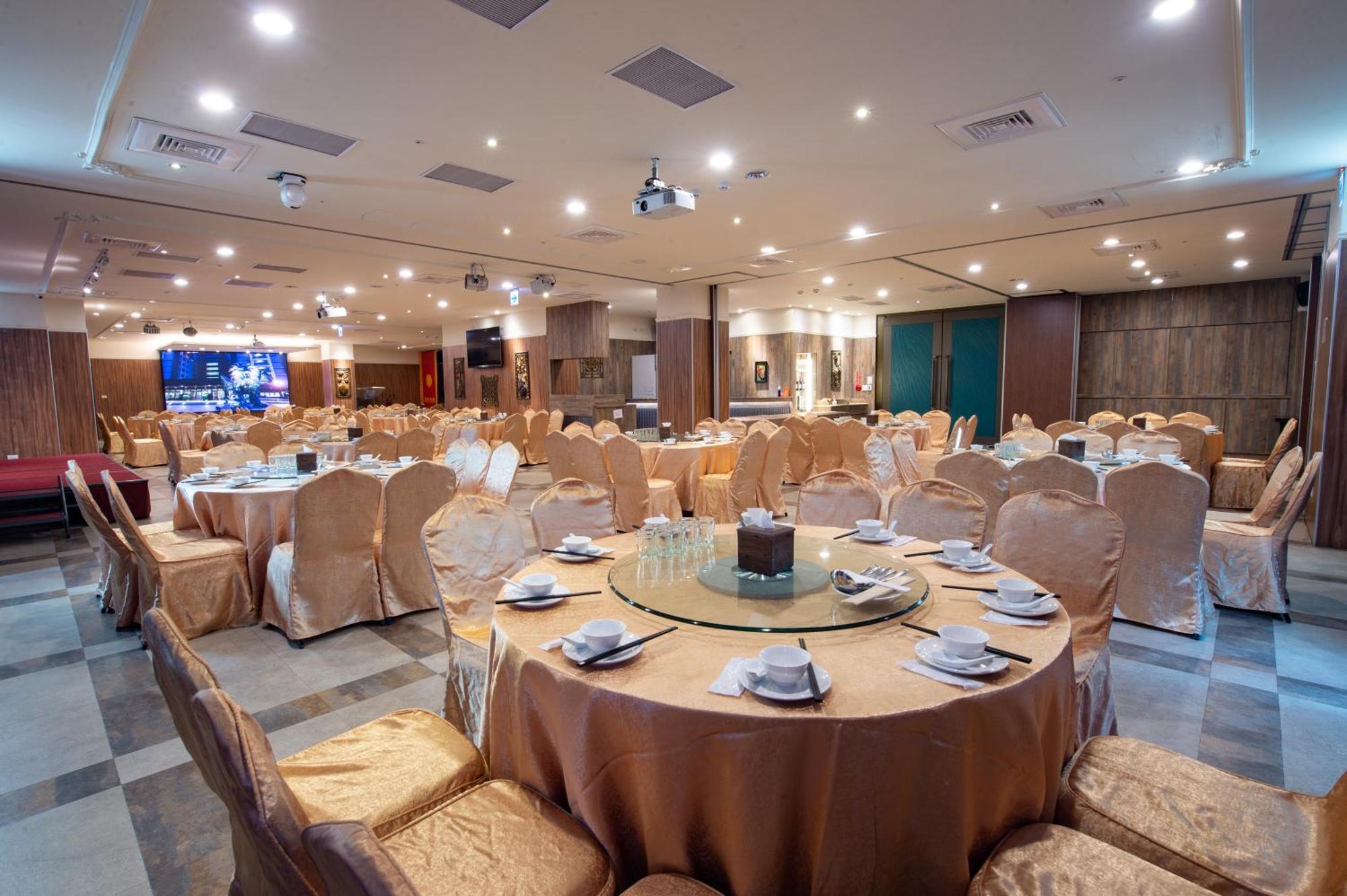 鱼池乡 经典大饭店范特奇堡酒店 外观 照片